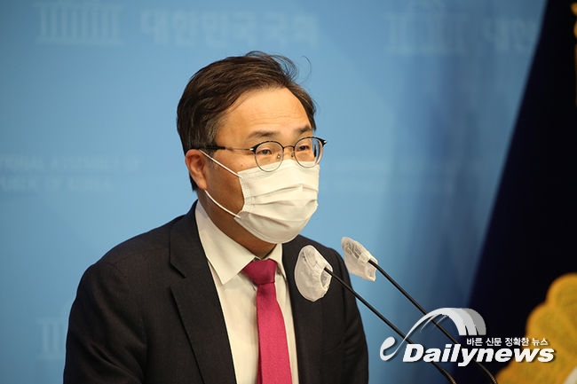 ▲ 홍석준 의원이 `전파법` 개정안을 3월 21일 대표발의했다.